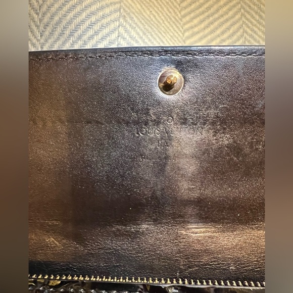 Louis Vuitton Monogram Vernis Sarah Wallet - Picture 7 of 13